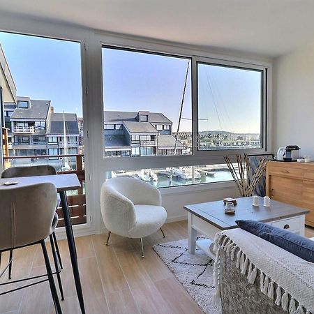 Sublime Apartment Facing The Port & Planches Deauville Esterno foto