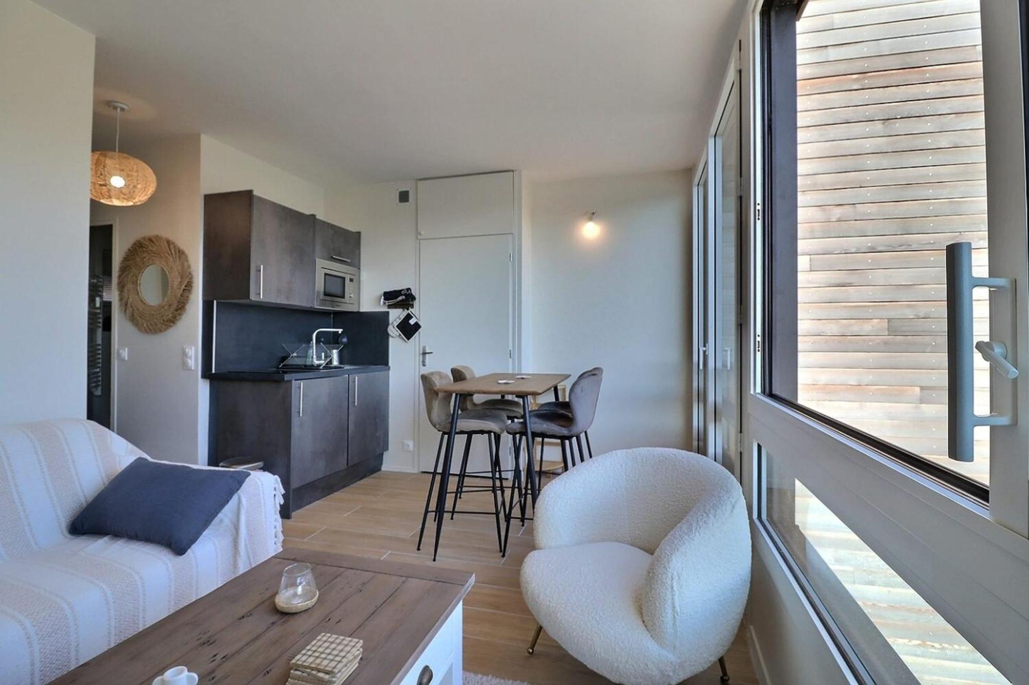 Sublime Apartment Facing The Port & Planches Deauville Esterno foto